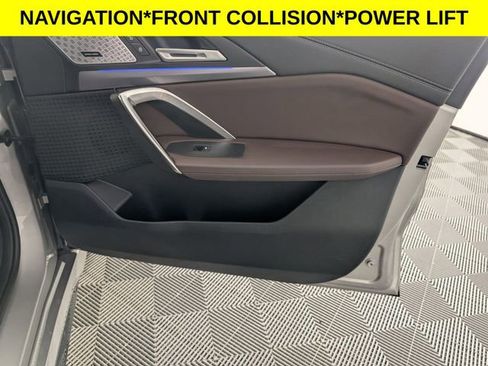 Used 2024 BMW X1 M35i w/ Shadowloine Package image 33