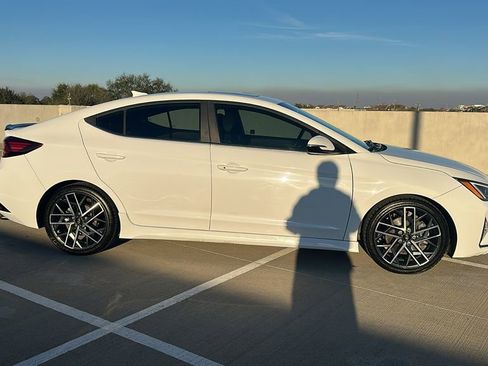 Used 2019 Hyundai Elantra Sport w/ Cargo Package image 15