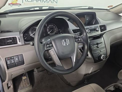 Used 2012 Honda Odyssey EX image 19