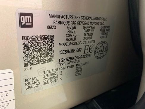 Used 2023 GMC Yukon SLT image 40