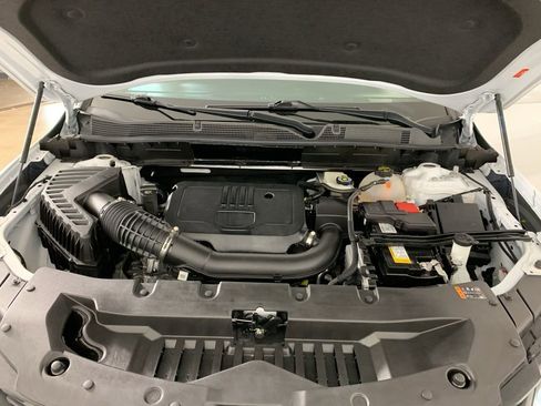 Used 2025 Chevrolet Blazer LT image 40