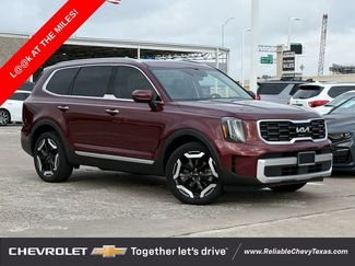 Used 2024 Kia Telluride S w/ S Sunroof Package FWD video 1