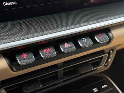 Certified 2022 Porsche 911 Turbo image 21