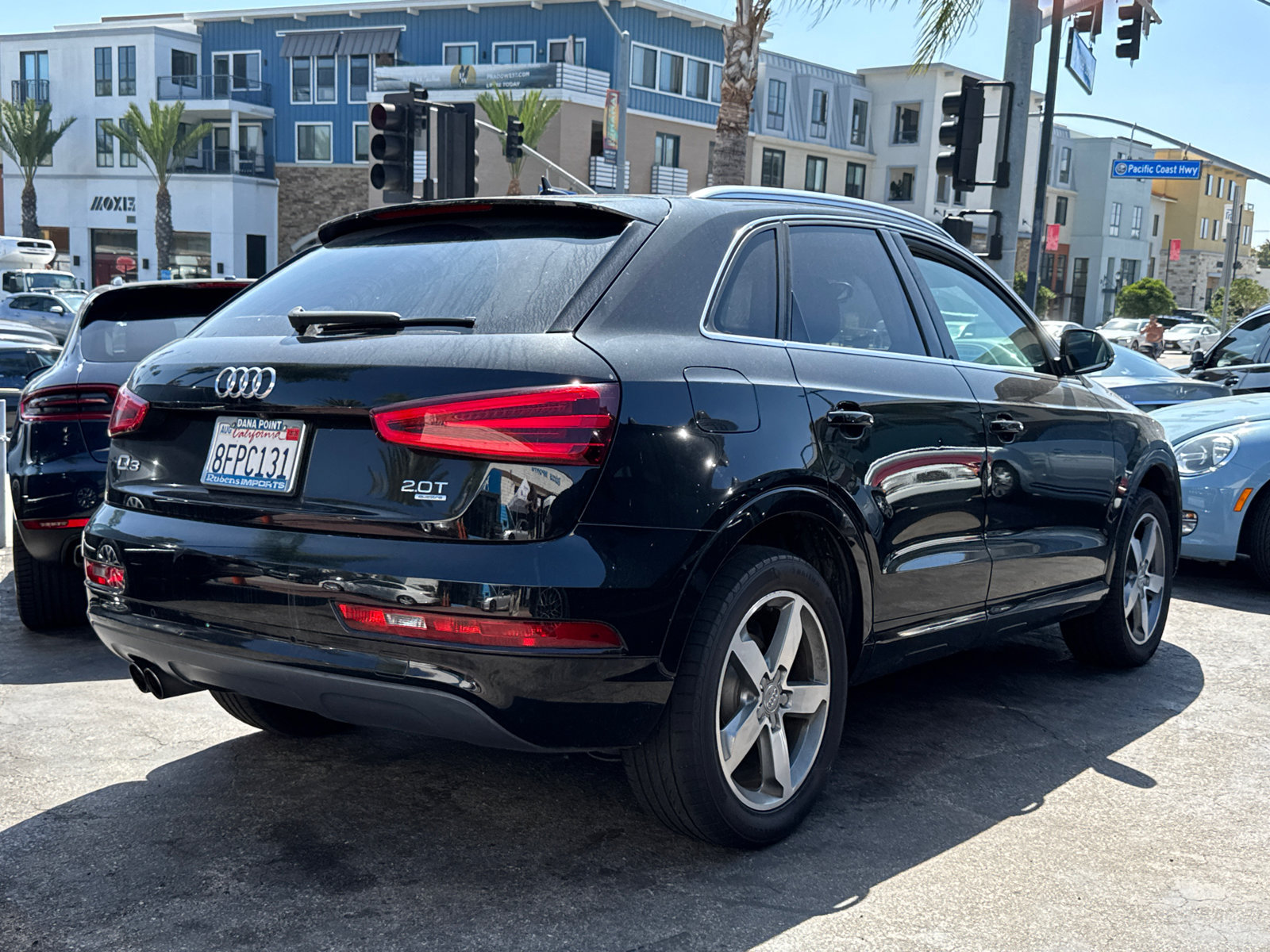 Used 2015 Audi Q3 2.0T Prestige w/ Prestige Package AWD/4WD image 3