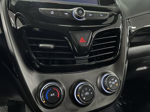 Used 2021 Chevrolet Spark LT image 21