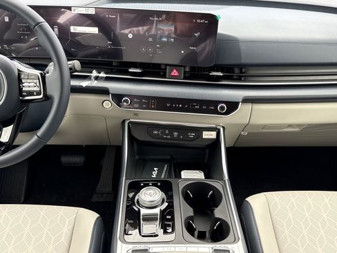 New 2026 Kia Carnival SX image 14