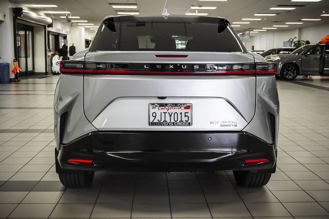 Certified 2023 Lexus RZ 450e Premium w/ Technology Package AWD/4WD image 7