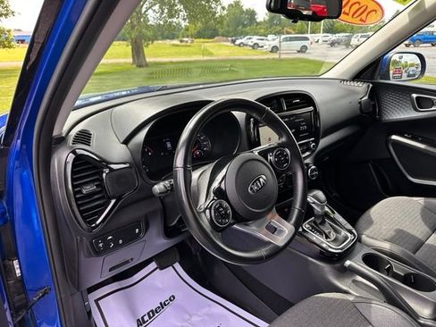 Used 2020 Kia Soul EX FWD image 15