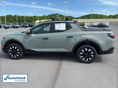 Used 2025 Hyundai Santa Cruz SEL AWD/4WD image 2