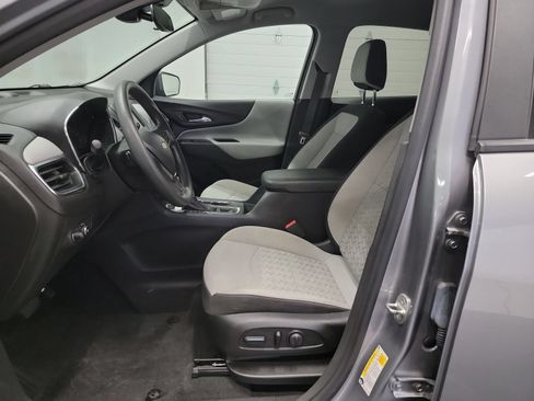 Used 2024 Chevrolet Equinox LS w/ LS Convenience Package AWD/4WD image 12