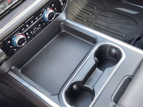 New 2026 GMC Sierra 2500 SLT w/ Texas SLT Premium Package image 16