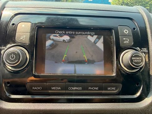 Used 2018 RAM ProMaster 2500 FWD image 16