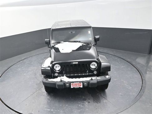 Used 2015 Jeep Wrangler Unlimited Sahara image 20