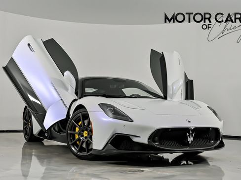 Used 2022 Maserati MC20 Coupe RWD image 1