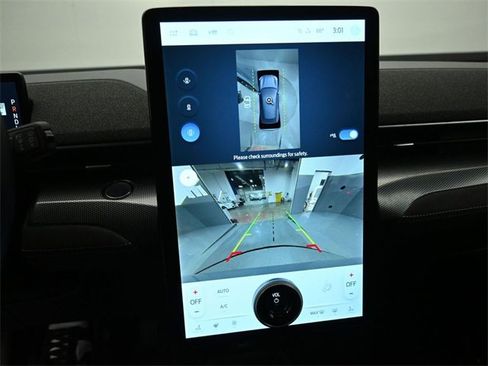 Certified 2024 Ford Mustang Mach-E GT image 17