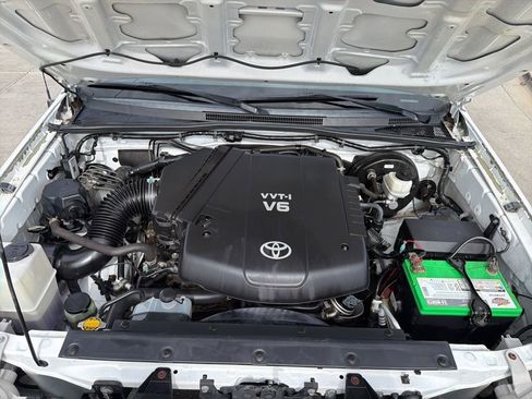 Used 2013 Toyota Tacoma 4x4 Double Cab w/ TRD Sport Pkg image 36