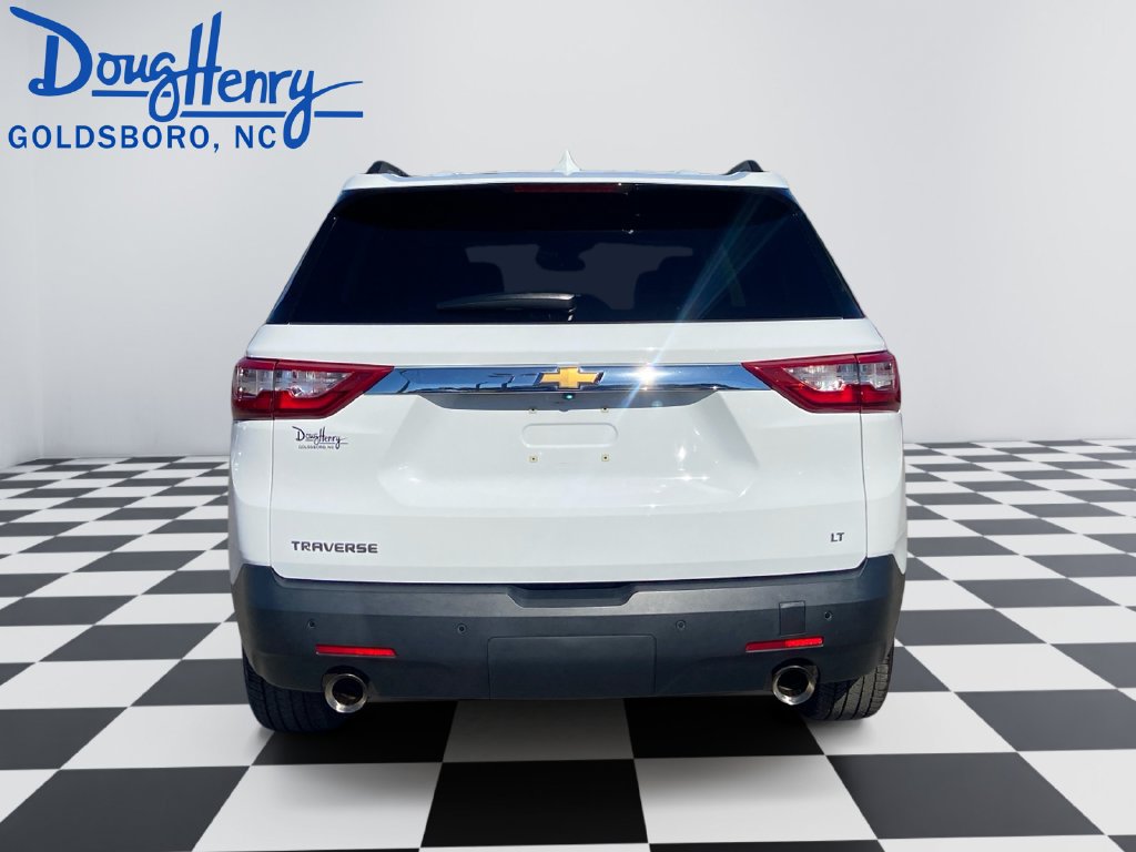 Used 2021 Chevrolet Traverse LT w/ LPO, Floor Liner Package FWD image 4