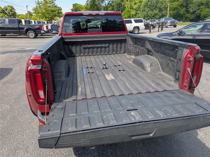 Used 2020 GMC Sierra 3500 Denali w/ Denali Ultimate Package AWD/4WD image 16