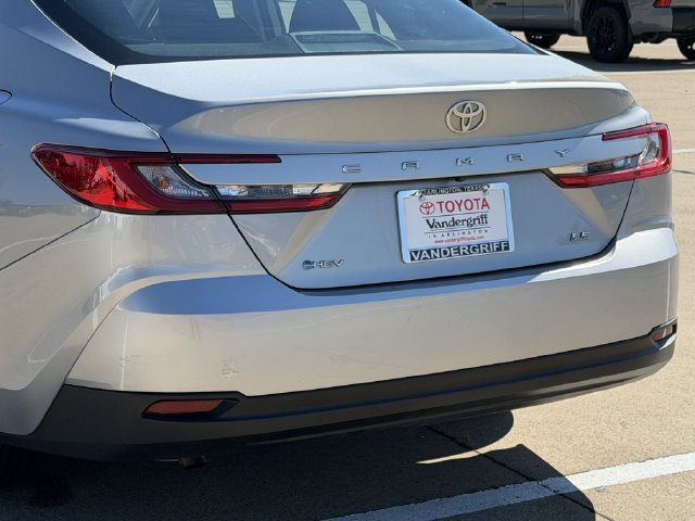 Used 2025 Toyota Camry LE FWD image 6