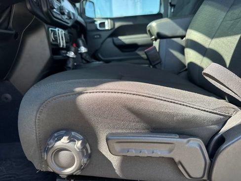 Used 2023 Jeep Wrangler Unlimited Sport AWD/4WD image 13