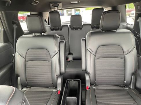 Used 2024 Nissan Pathfinder Rock Creek AWD/4WD image 27