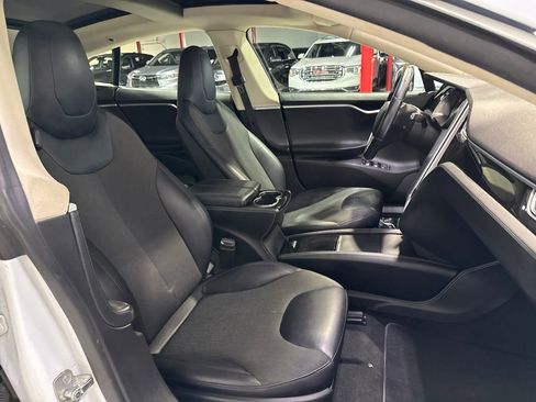Used 2015 Tesla Model S 60 RWD image 31