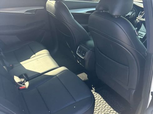 Used 2021 INFINITI QX50 Luxe w/ Appearance Package FWD image 22
