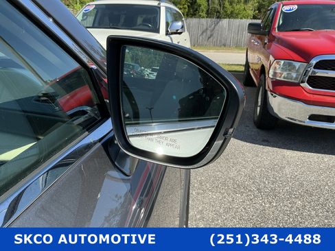 Used 2023 INFINITI QX60 Luxe w/ Cargo Package image 10