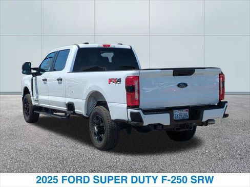 Used 2025 Ford F250 XL w/ STX Appearance Package AWD/4WD image 9