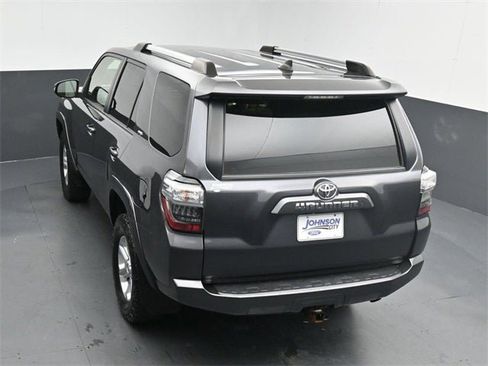 Used 2020 Toyota 4Runner SR5 Premium image 20