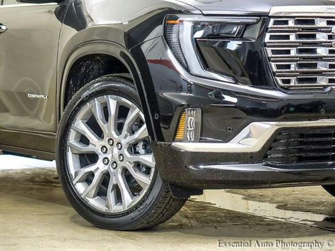 New 2026 GMC Acadia Denali w/ Super Cruise Package AWD/4WD image 4