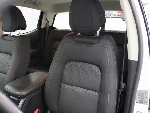 Used 2022 GMC Canyon Elevation image 16