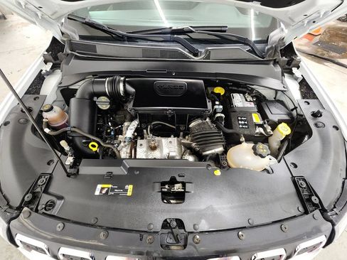 Used 2024 Jeep Compass Latitude AWD/4WD image 33
