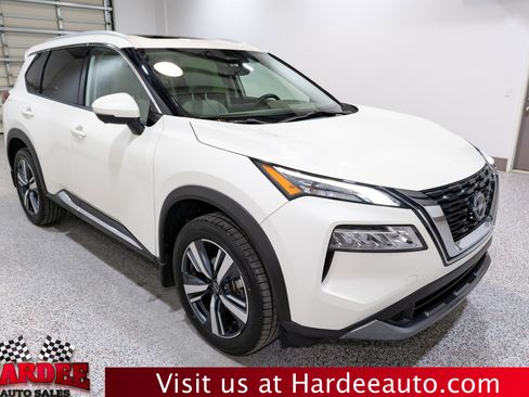 Used 2023 Nissan Rogue SL image 6