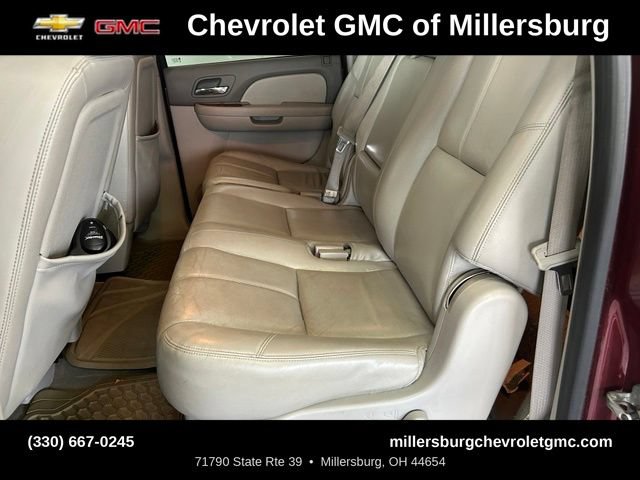 Used 2008 GMC Yukon XL SLT w/ SLT Preferred Equipment Group AWD/4WD image 26