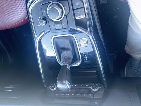 Used 2023 MAZDA CX-9 Carbon Edition image 11