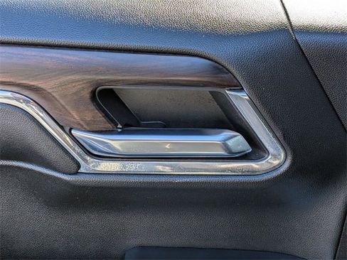 Used 2024 GMC Sierra 1500 SLT image 28