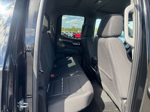 Used 2024 GMC Sierra 1500 Elevation w/ Preferred Package AWD/4WD image 18