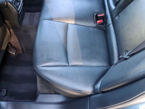 Used 2018 INFINITI Q50 Luxe RWD image 17