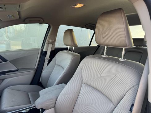 Used 2015 Honda Accord LX image 13