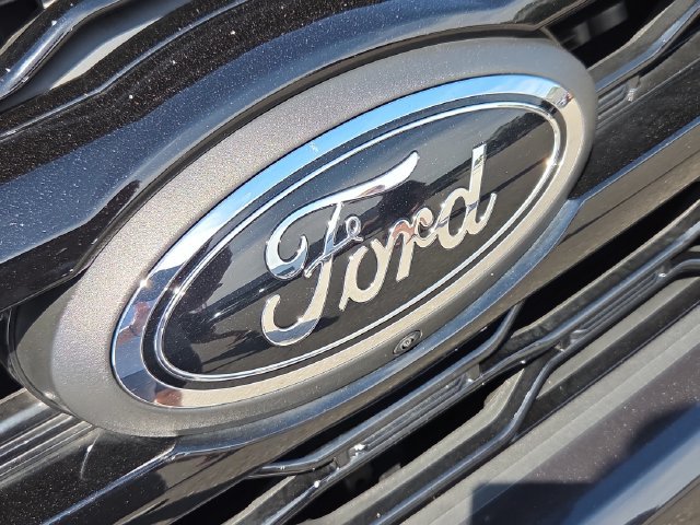 Certified 2023 Ford Expedition Limited RWD image 34