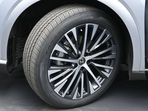 Used 2023 Lexus RX 350 Premium Plus w/ Cold Area Package FWD image 21