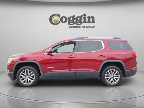 Used 2018 GMC Acadia SLE image 3