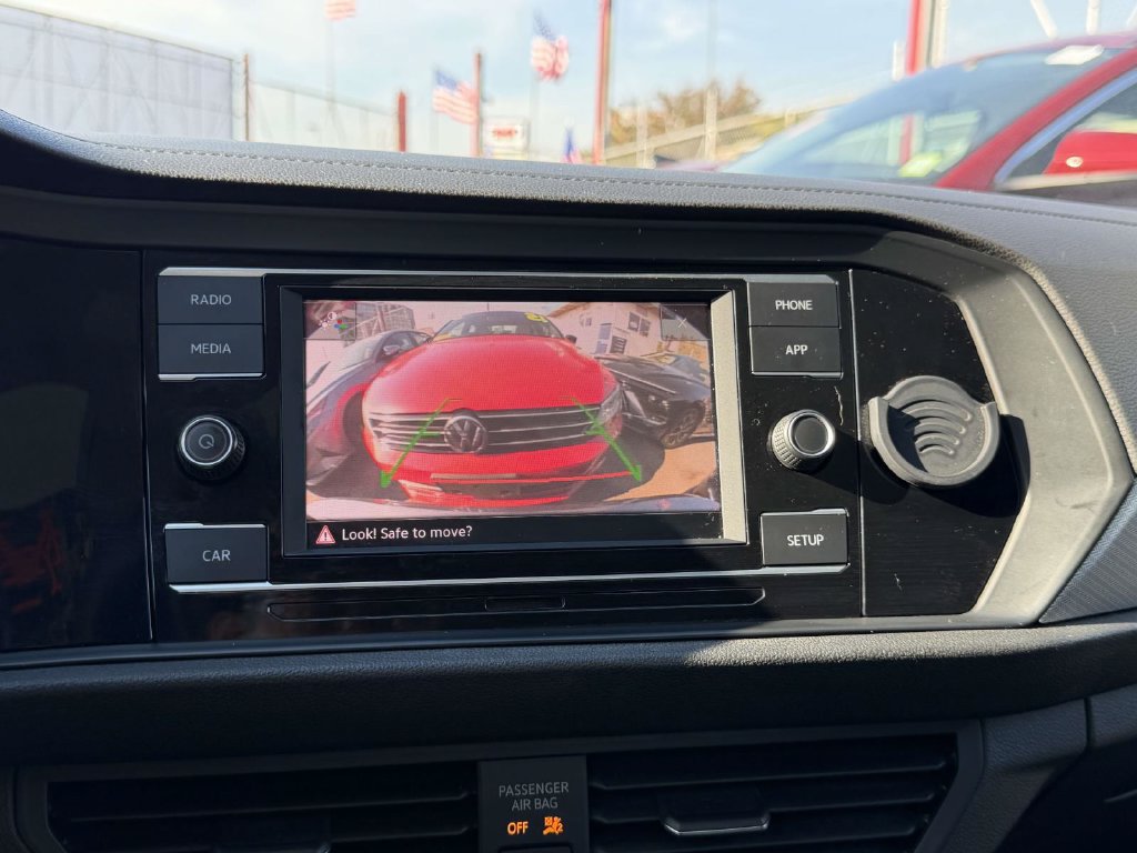 Used 2019 Volkswagen Jetta SE FWD image 28