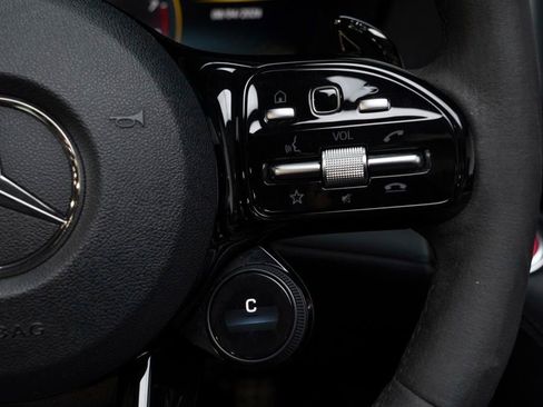 Used 2020 Mercedes-Benz AMG GT R image 31