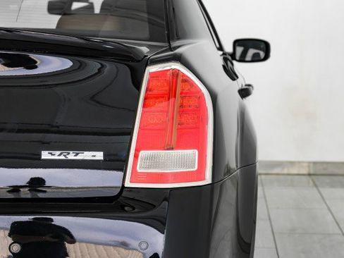 Used 2012 Chrysler 300 SRT8 w/ 19-Premium Speaker Group image 45