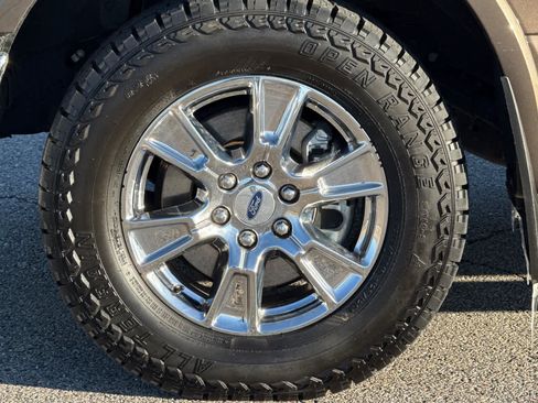 Certified 2017 Ford F150 Lariat w/ Equipment Group 502A Luxury image 26