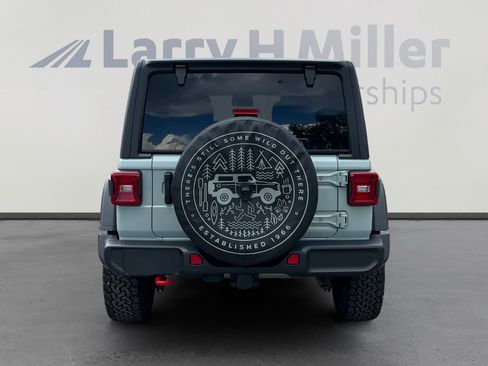Used 2024 Jeep Wrangler Unlimited Rubicon w/ Safety Group AWD/4WD image 4