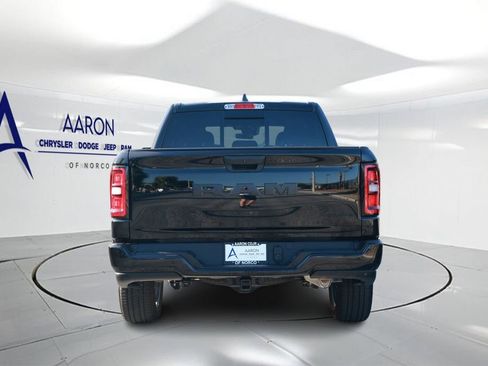 New 2026 RAM 1500 Express AWD/4WD image 3