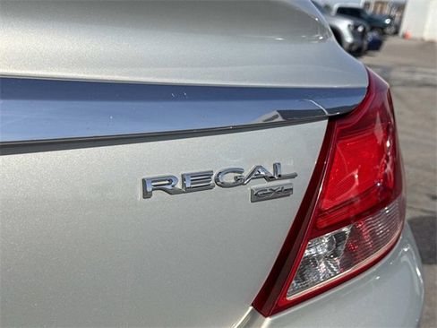 Used 2011 Buick Regal CXL w/ RL3 Preferred Equipment Group image 5